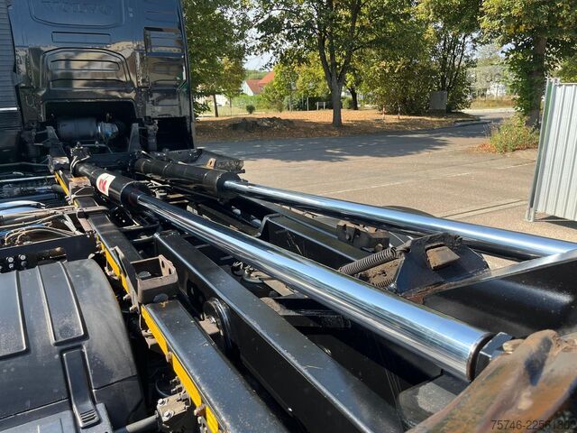 Sistema a braccio con gancio Volvo FH 500 XL*6x2*Abrollkipper HYVA 20.60*E6*