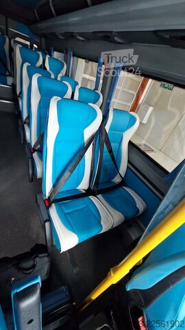 Minibus MERCEDES-BENZ 517 Sprinter Mitteltüre Lord Comfort 22 S Travel