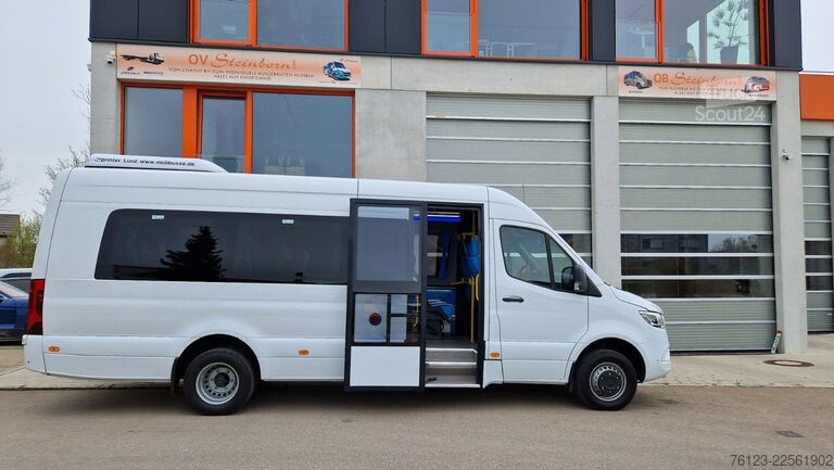 Minibus MERCEDES-BENZ 517 Sprinter Mitteltüre Lord Comfort 22 S Travel