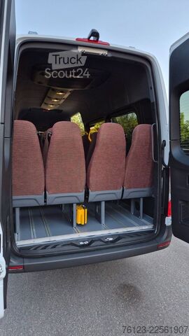 Minibus MERCEDES-BENZ 10 x 517 Sprinter Lord Light  22 SS Aktionspreis