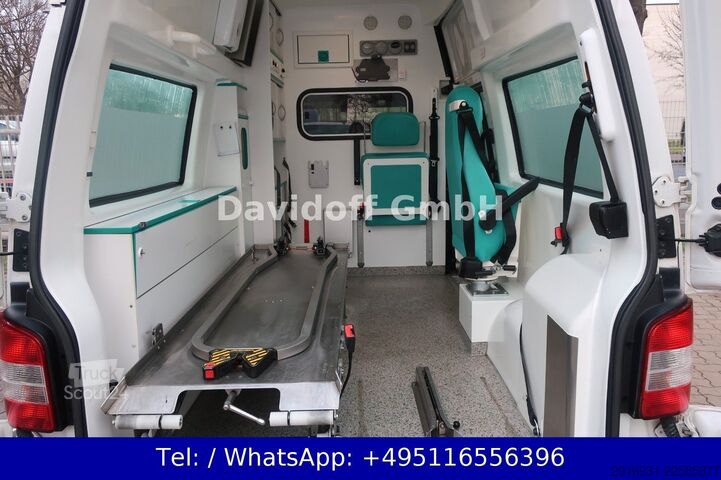 Hasičské auto VW T5 Transporter Hochdach lang KTW Klima Automatik