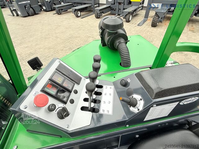 Wózek widłowy czterokierunkowy Combilift CB3000 / TRIPLEX 4900MM / FREE LIFT