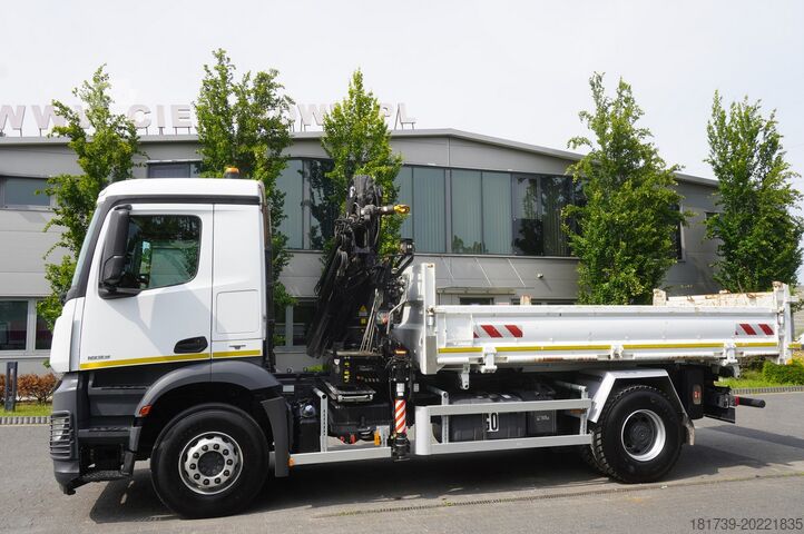HDS'li 3 taraflı damperli kamyon Mercedes-Benz Arocs 1833 / 87,000 km!!! / Hds HIAB