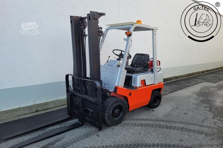 Вилочный погрузчик на сжиженном газе Nissan FO1 A15U