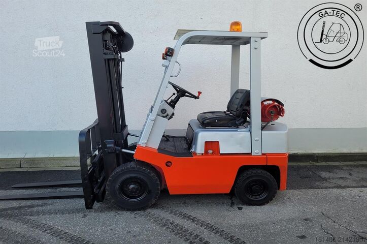 Вилочный погрузчик на сжиженном газе Nissan FO1 A15U