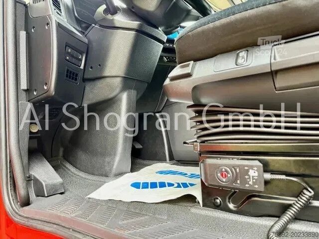 Volume SCM Mercedes-Benz Actros 1848 GigaSpace/Retarder/Voll Luft/Eu6d