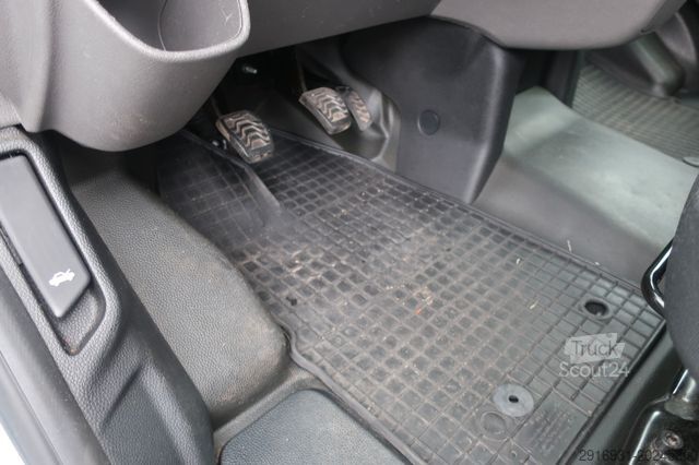 Minibus FORD Transit/Tourneo Custom 320 L1 / Klima / FN: 75
