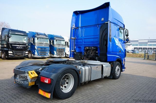 Standard trækkerunit DAF XF530 SSC ACC LDWS Standklima Xenon Navi