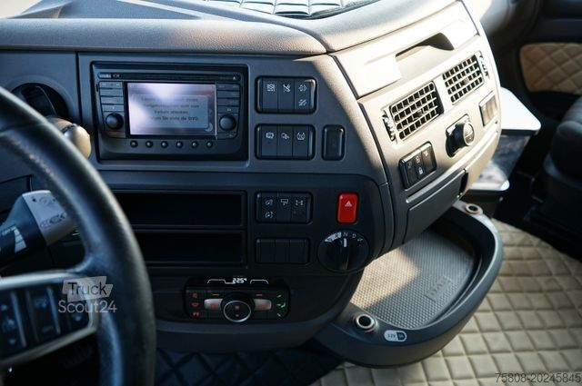 Standard trækkerunit DAF XF530 SSC ACC LDWS Standklima Xenon Navi