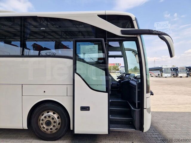 Mercedes-Benz Tourismo, 2015, 57 míst k sezení, Euro 6 Mercedes-Benz Tourismo