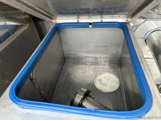 Cisterna za hranu Van Hool FOOD / RVS chassis / empty weight: 5.860kg / 29...