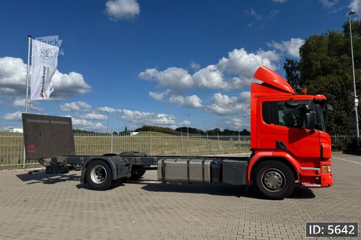 Alusta ja ohjaamo Scania P250 Day Cab, Euro 6, / Taillift / 750cm chassis