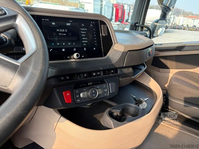 Standard nyergesvontató DAF XG 480 FT