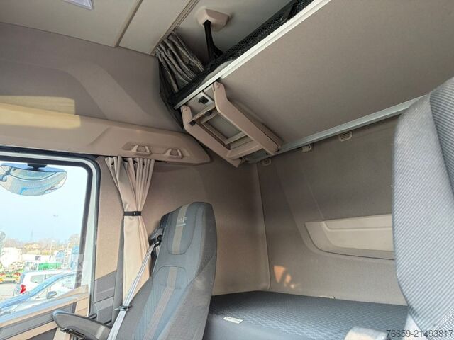 Standard nyergesvontató DAF XG 480 FT