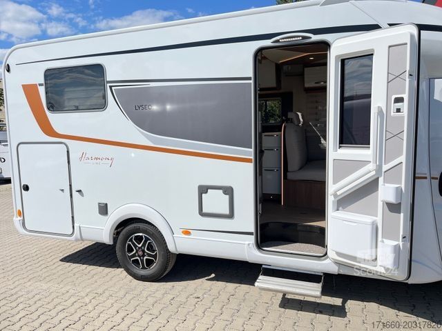 Yarı entegre karavan BÜRSTNER Lyseo TD 690 G 180 PS - Automatik