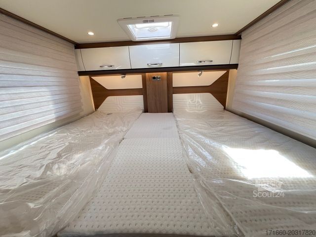 Yarı entegre karavan BÜRSTNER Lyseo TD 690 G 180 PS - Automatik