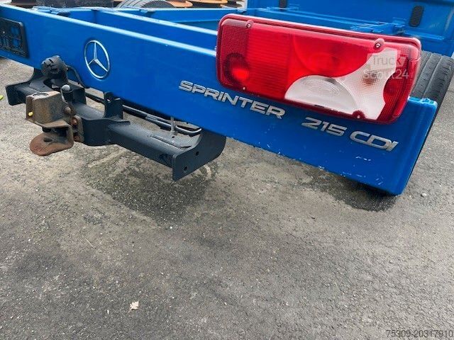 Châssis de fourgon MERCEDES-BENZ TEILEVERKAUF Sprinter 215 DoKa Motor&Getriebe ok