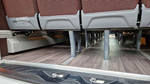 Mikroautobuss MERCEDES-BENZ 517 Lord Comfort XXL Lagerfahrzeug 23 SS