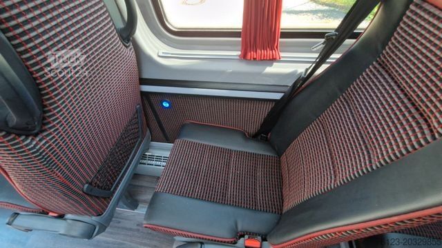 Mikroautobuss MERCEDES-BENZ 517 Lord Comfort XXL Lagerfahrzeug 23 SS