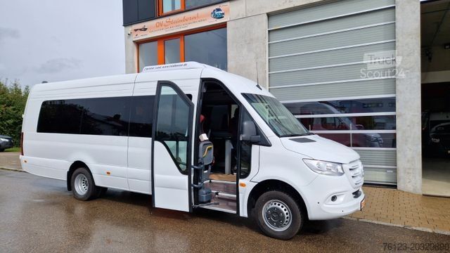 Minibus MERCEDES-BENZ 2 x 517 Lord Comfort XXL Lagerfahrzeug 23 SS