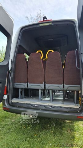 Minibus MERCEDES-BENZ Sprinter Lord Light 22 Sitzer 3 x Lagerfahrzeug