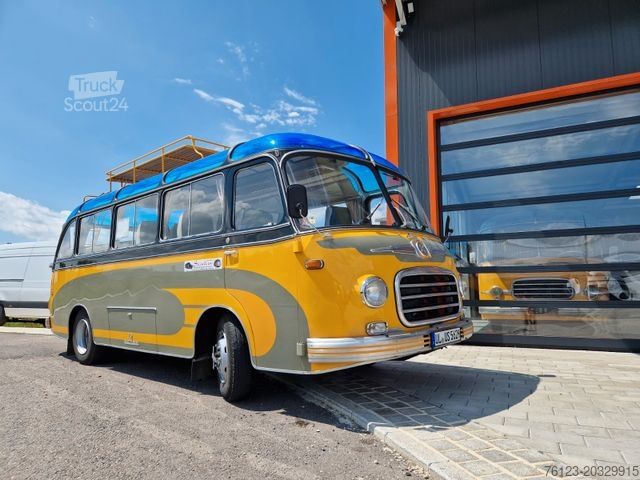 Autocarro de turismo SETRA Kässbohrer  Setra S 6, S 9 Oldtimerbus Oldi