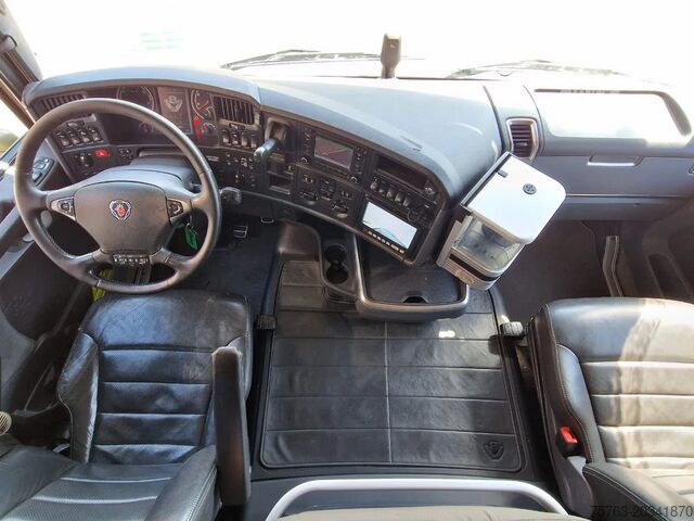 Чемодан Scania R580 V8 Topline 6x2 - Box with sidedoors - Reta...