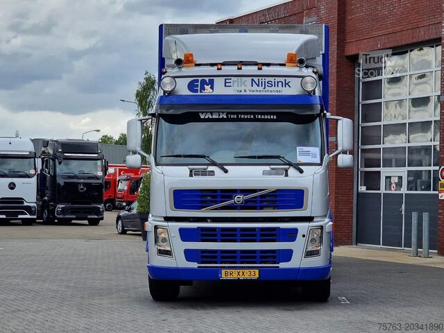 Veetransport Volvo FM 380 6x2 - 2/3 stock Berdex Livestock - 54M3 ...