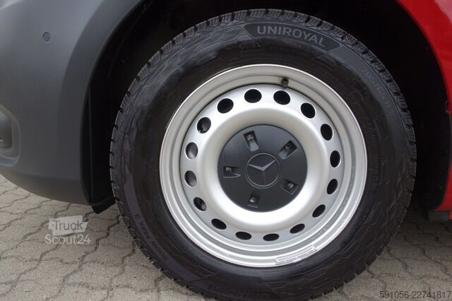 Panelvan mercedes-benz Vito 110 CDI Kasten Kompakt WERKSTATT-REGALE/PDC