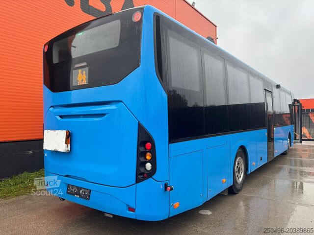 Міжміський автобус Volvo B8RLE 8900 4x2 45 SEATS / AC / AUXILIARY HEATER