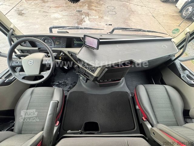 Ledusskapja kravas automašīna VOLVO FH 430 4x2 Schmitz Koffer Carrier Kühlung