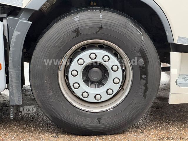 Ledusskapja kravas automašīna VOLVO FH 430 4x2 Schmitz Koffer Carrier Kühlung