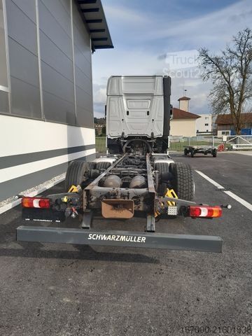 Výměnná nástavba nákladní vůz MERCEDES-BENZ Actros 2551L Solo Giga Lenkachse 6x2/4