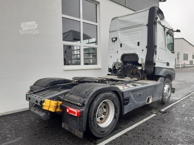 Standard tractor unit MERCEDES-BENZ Actros 1843LS Stream 2,30 Retarder