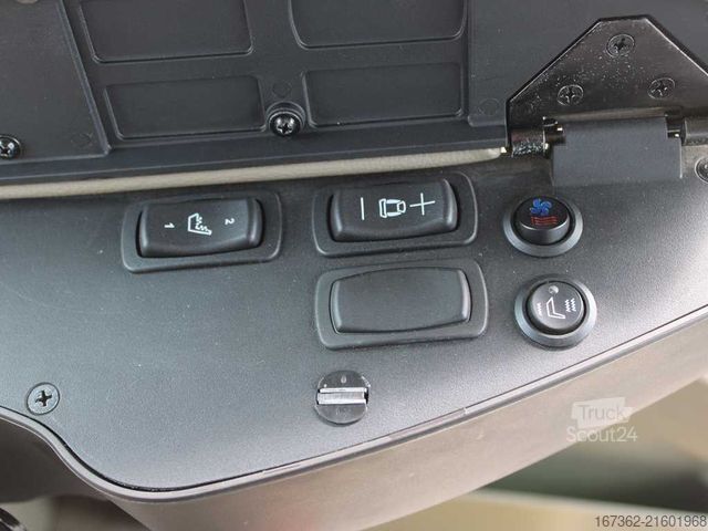 Tractor John Deere 7R 330