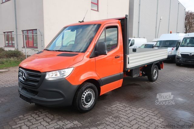 Pick-up van MERCEDES-BENZ Sprinter III Pritsche 211 CDI FWD L2/AHK/ Nr.128
