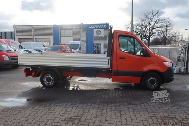 Pick-up van MERCEDES-BENZ Sprinter III Pritsche 211 CDI FWD L2/AHK/ Nr.128
