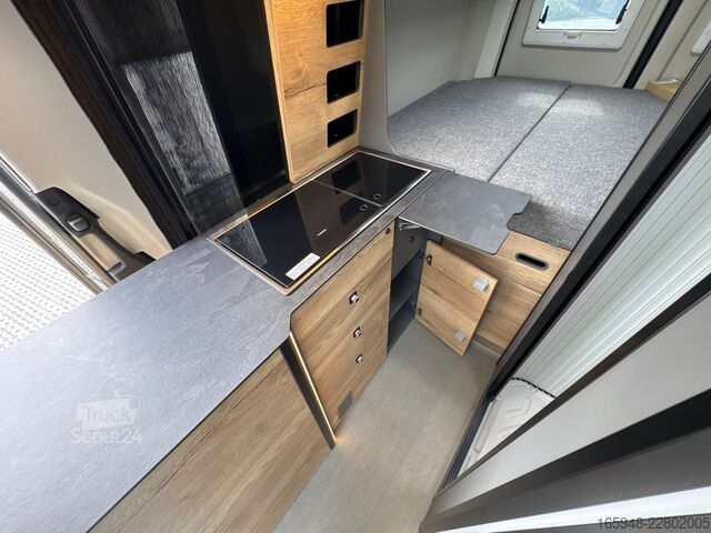 Autocaravana PÖSSL PÖSSL Roadstar XT*Sofort**Autarkiepaket