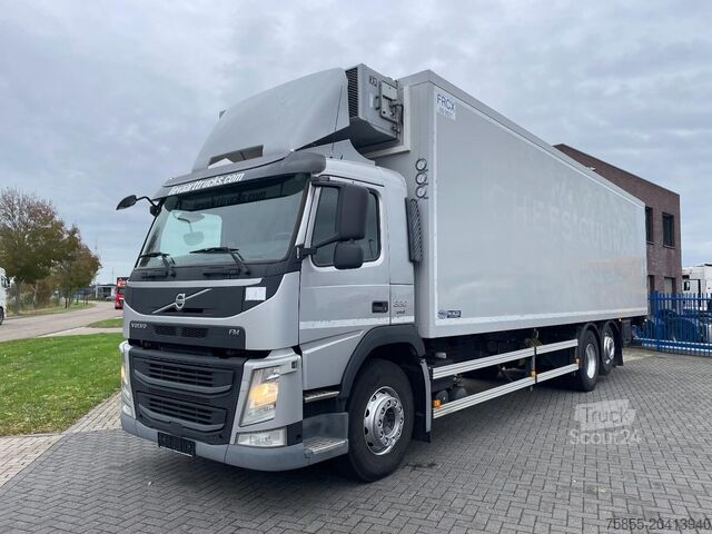 Μεταφορά σε ψύξη/κατάψυξη Volvo FM 330 Fridge / Frigoblock / 9.85 M Loading Spa...