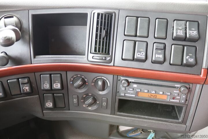 Φορτηγό μεταφοράς ξυλείας Volvo FH16.660  6x2 Lift Lenk 2Betten ohne Kran