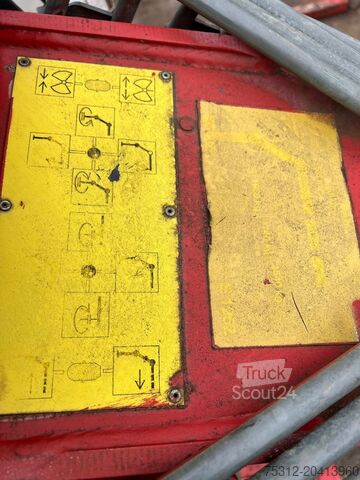 Φορτηγό μεταφοράς ξυλείας Epsilon E125Z mit Hydraulikpumpe und Öltank