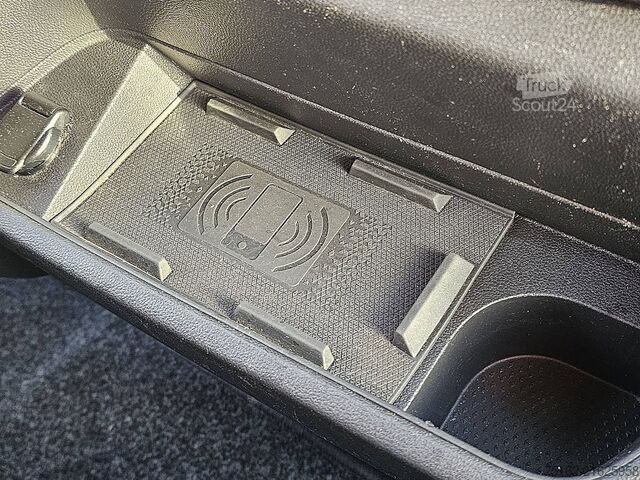 High-roof van RENAULT MASTER 2.3 L3H2 Maxi Navi Euro6