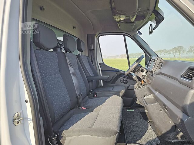 Mala OPEL MOVANO 2.3 DCI