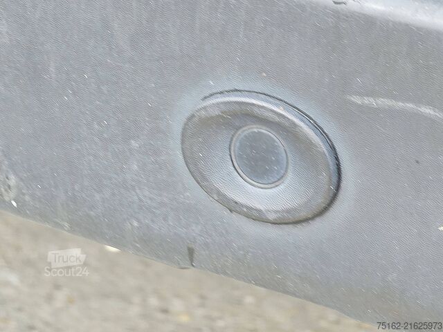 High-roof van RENAULT MASTER 2.3 L3H2 RED 150Pk AC!