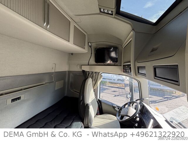 Nákladní vůz na nebezpečné materiály VOLVO FH 500*E6e*IPark Cool*VEB+*ADR*Kompressor*I-Save