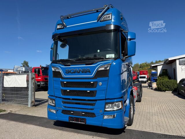 Šasija kamiona SCANIA R520 6X2*4 Fahrgestell V8/LENKACHSE/Retrader/Alu