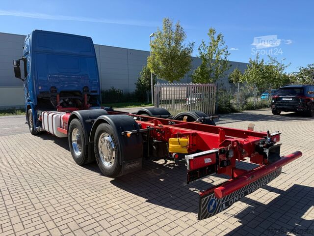 Šasija kamiona SCANIA R520 6X2*4 Fahrgestell V8/LENKACHSE/Retrader/Alu