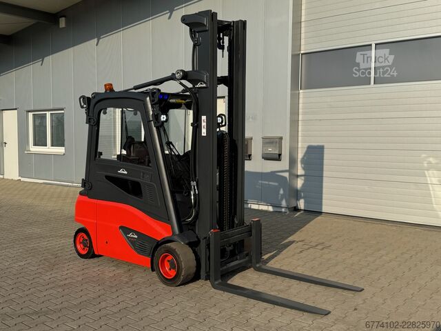 Elektrisch – 4 Räder Linde E20PL-386-02--EK + Ladegerät 3775