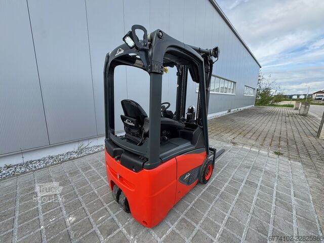 Elektrisch – 3 Räder Linde E12-386-02--EK + Ladegerät 3550