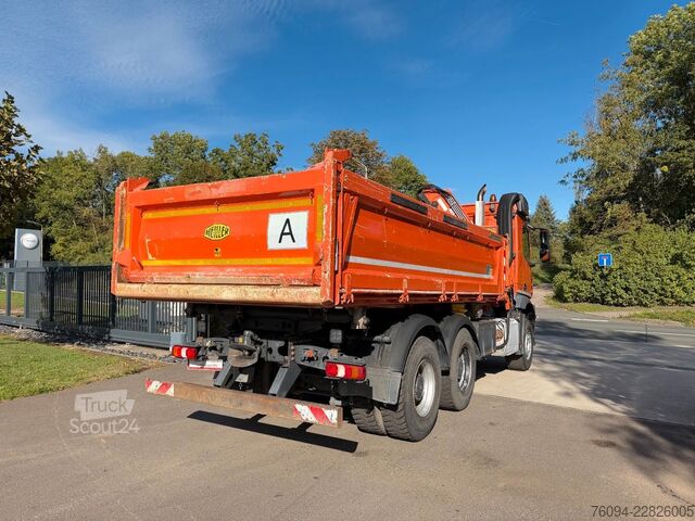 Sklápač MERCEDES-BENZ Arocs 2642 6x4 Meiller Kipper KRAN FUNK